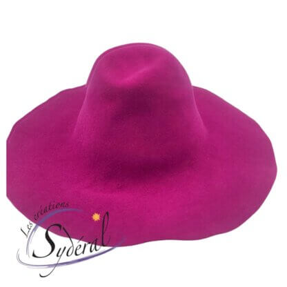 capeline feutre de laine fushia pour la fabrication de chapeaux