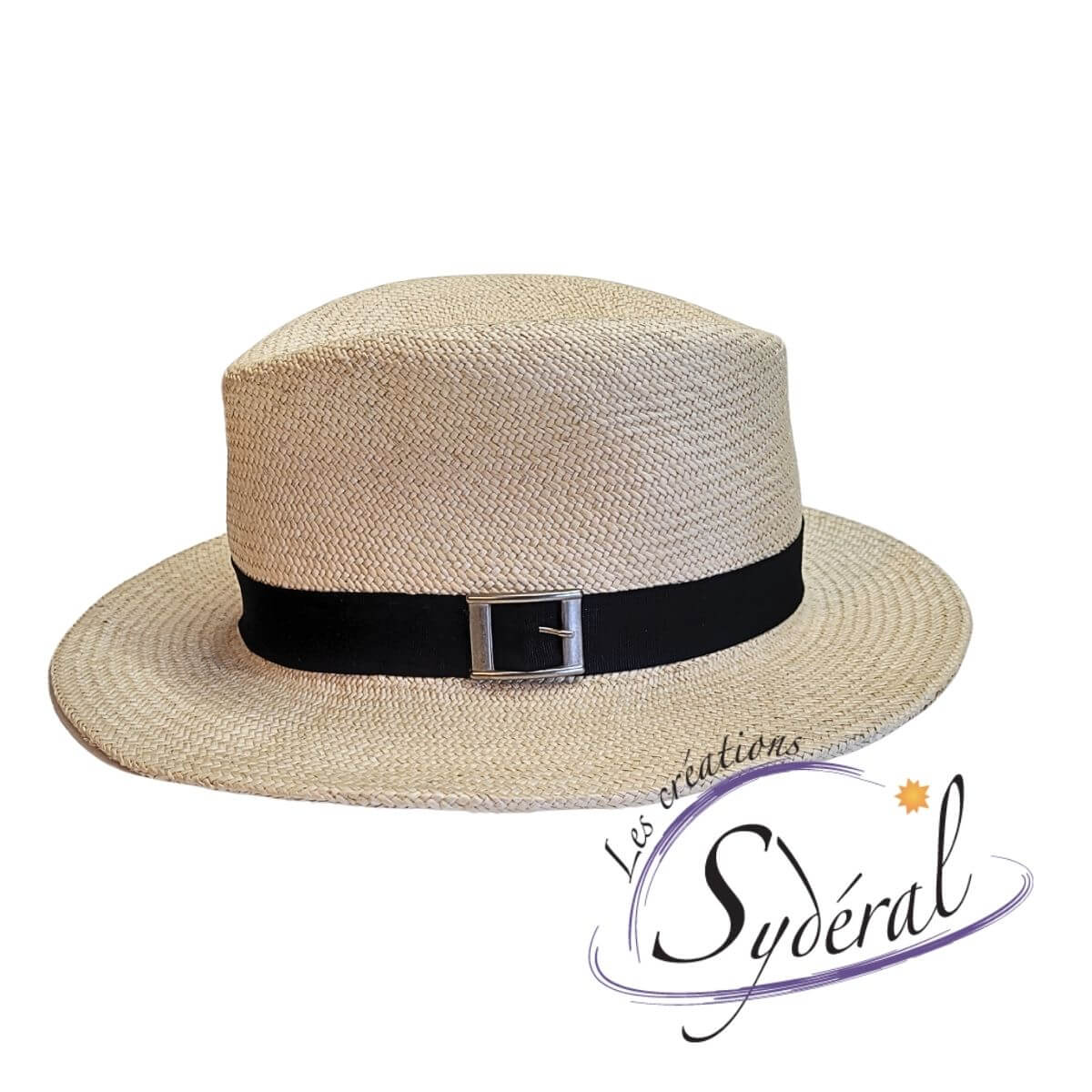Fédora paille de panama vu de côté