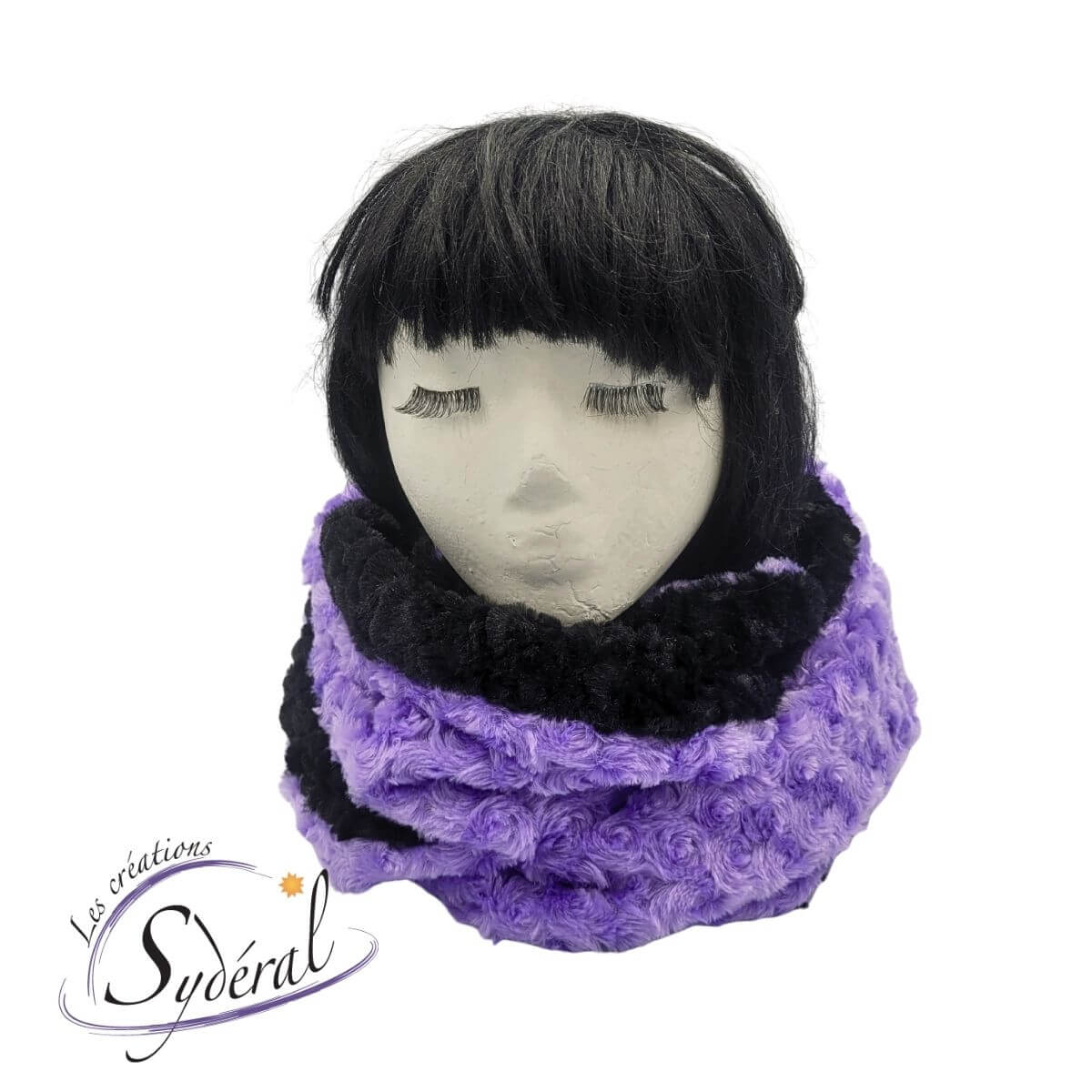 Foulard infini / capuchon multi-fonctions en fourrure synthétique réversible noir et mauve