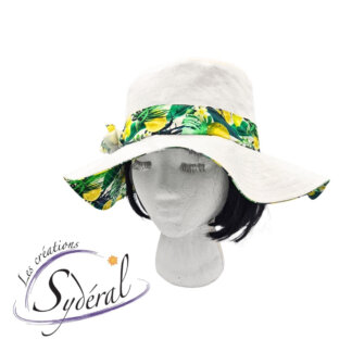 capeline en coton blanc avec motifs de citron vert et jaune